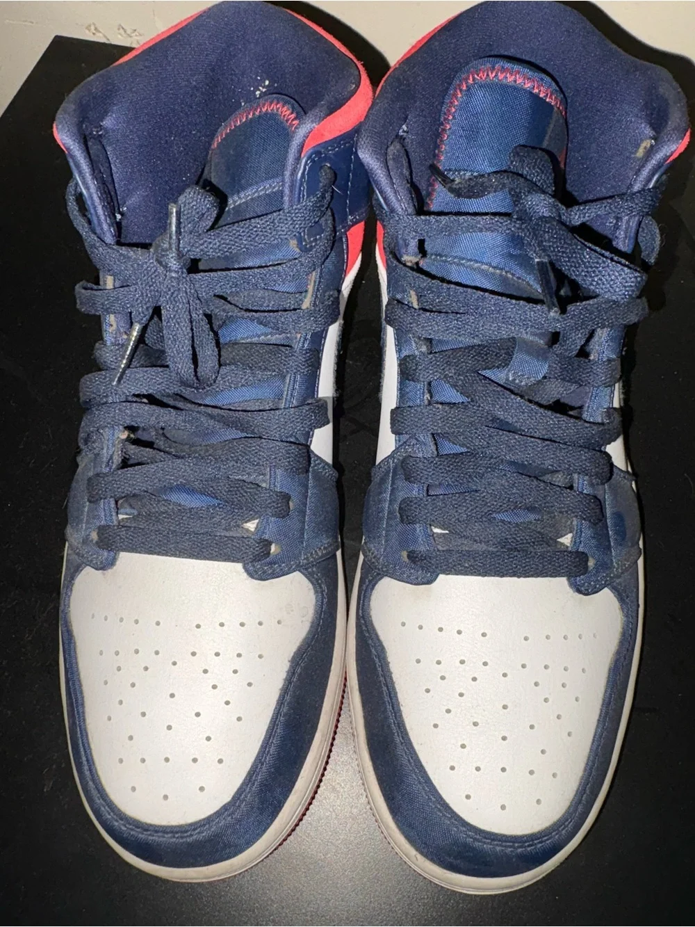 Jordan 1 Mid “Olympic”